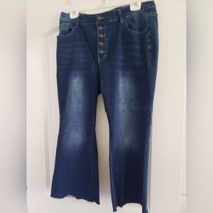 Jeans cropped raw hem Size XL